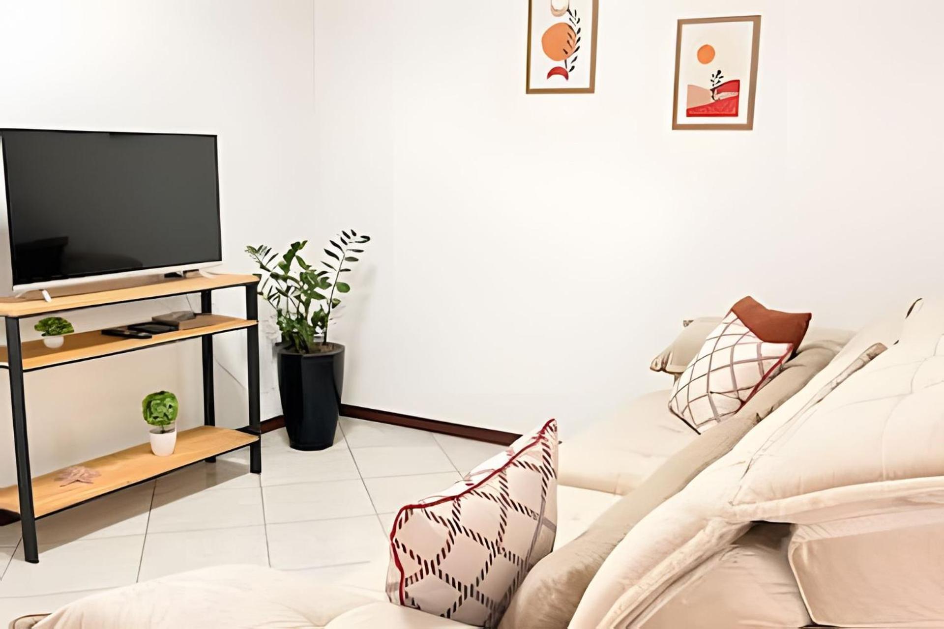 Apartamento Apto Pratico | 3 Quartos | Bc | 200mt Da Balneário Camboriú